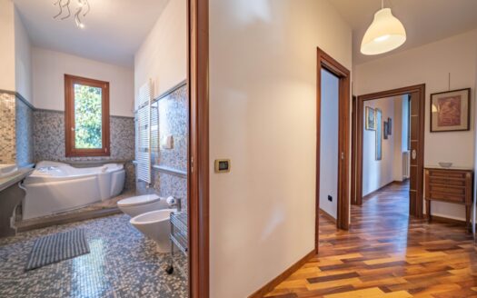 Prestigious Villa with Private Garden in Corsico Milan
